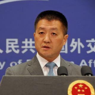 Le ministère chinois des Affaires étrangères (ici, son porte-parole) a lancé un appel au calme. [Anadolu Agency/AFP - Fuat Kabakci]