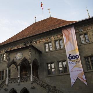 Le Rathaus à Berne, siège des autorités cantonales bernoises. [Keystone - Anthony Anex]