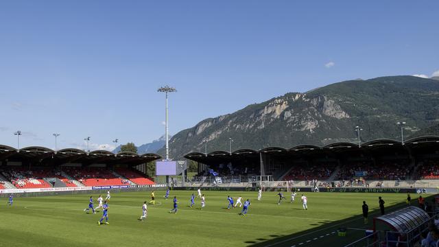 Le stade de Tourbillon doit accueillir les cérémonies officielles de Sion 2026. [Keystone - Jean-Christophe Bott]