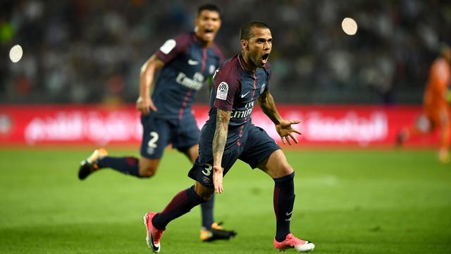 Buteur, Dani Alves n'a pas manqué ses débuts avec le PSG. [AFP - Franck Fife]