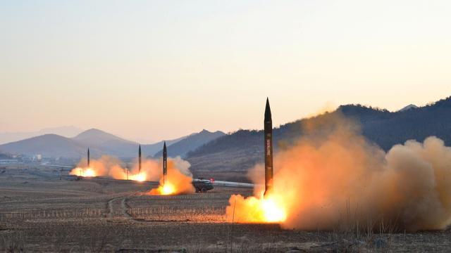 Fusées balistiques nord-coréennes (images de l'agence de presse centrale de Pyongyang). [KCNA/via REUTERS]