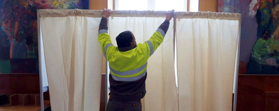 L’élection présidentielle française est très suivie dans toute l'Europe. [Reuters - Regis Duvignau]