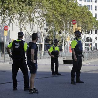 La police de Barcelone a bouclé tout le quartier des Ramblas. [Keystone - Manu Fernandez]