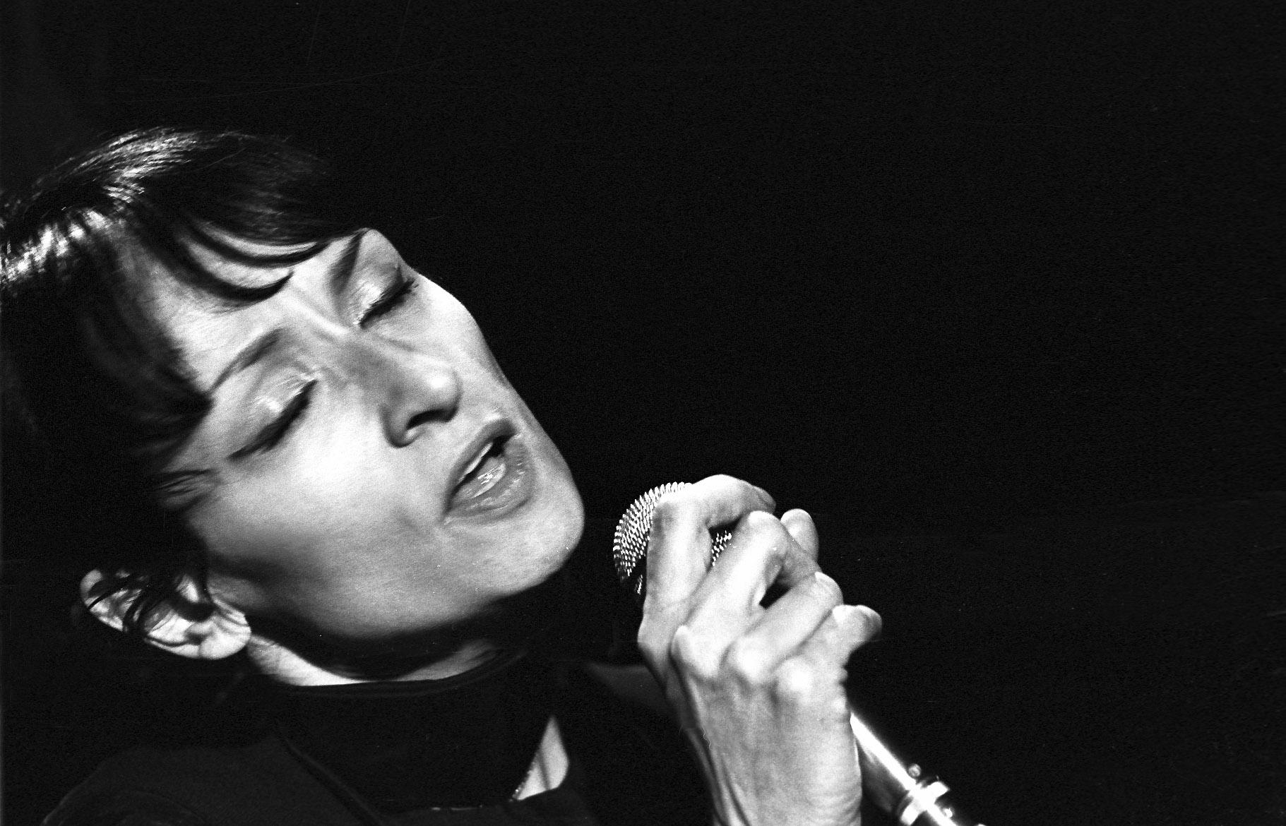 La chanteuse Barbara, 1969 [RTS]