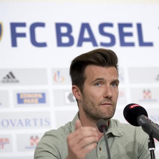 Raphael Wicky, le nouvel entraîneur du FC Bâle pour la saison 2017-2018, lors de la conférence de presse d'intronisation. [KEYSTONE - Georgios Kefalas]