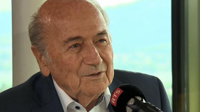 L'ex-patron de la Fédération internationale de football (FIFA), Sepp Blatter, au micro de la RTS.