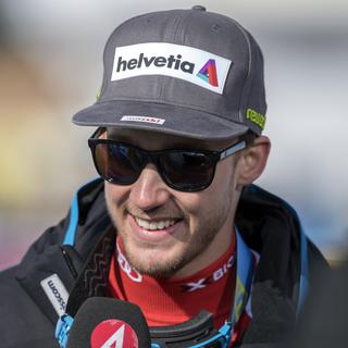 Luca Aerni après sa victoire lundi à St-Moritz. [Keystone - Peter Schneider]