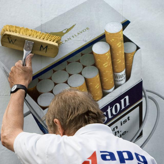 La publicité pour le tabac ne sera pas restreinte. [Keystone - GaËtan Bally]