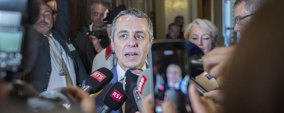 Le nouveau conseiller fédéral Ignazio Cassis face à la presse. [Keystone - Marcel Bieri]