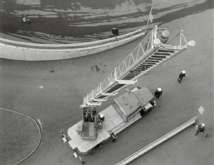 Les pompiers genevois en 1967. [RTS]