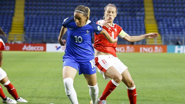 Camille Abily a inscrit le but offrant la qualification pour les quarts aux bleues. [Salvatore Di Nolfi]