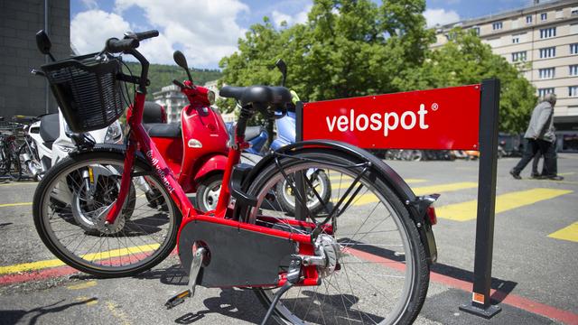 La société biennoise Intermobility se battait pour établir son service Velospot à Berne. [Keystone - Gian Ehrenzeller]