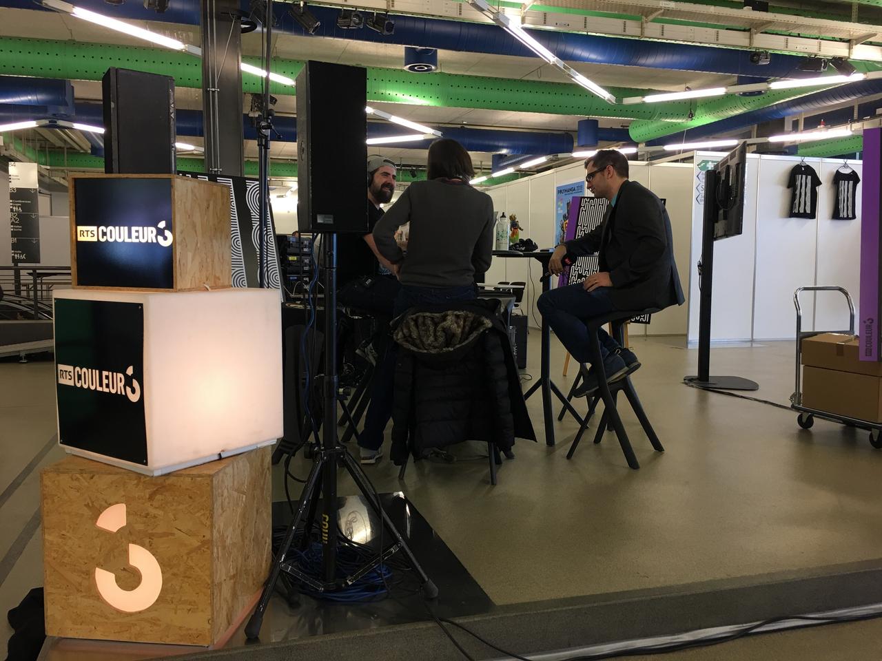 Le stand de Couleur 3 à Polymanga. [RTS - Justine Viret]