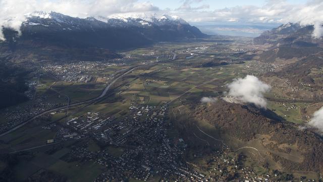 Vue aérienne sur le Chablais. [Keystone - Anthony Anex]