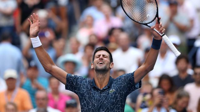 La joie de Djokovic après avoir surclassé Sousa. [Matthew Stockman]