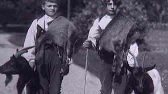 Figurants de la Fête des vignerons 1927 [RTS]