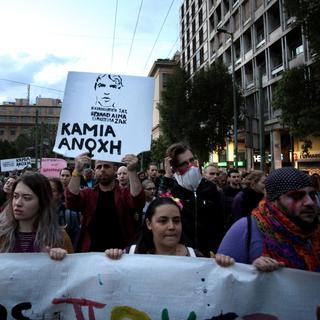 Une manifestation dénonçant la mort du militant de la communauté LGBT Zak Kostopoulos, à Athènes. [AFP - Giorgos Georgiou - NurPhoto]