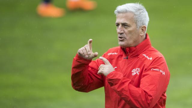 Vladimir Petkovic espère que ses hommes sauront s'inspirer de l'épopée des hockeyeurs au Danemark. [Urs Flüeler]