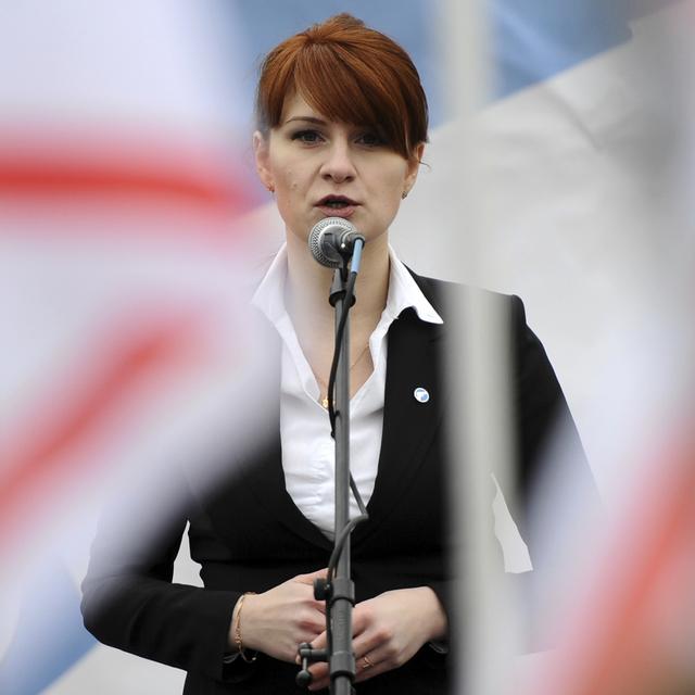 Maria Boutina photographiée en 2013 lors d'un meeting d'une organisation pro-armes à Moscou. [AP Photo/Keystone]