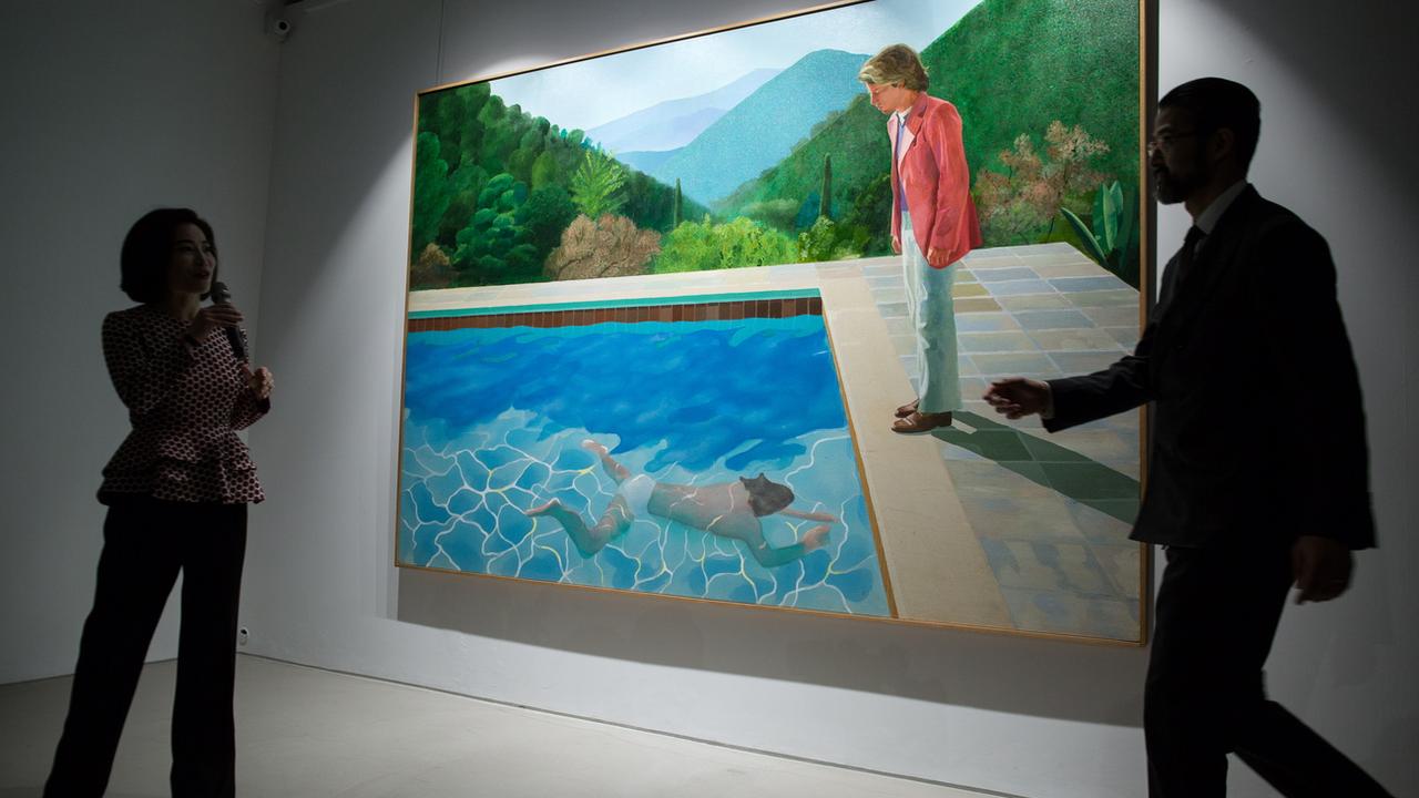 La toile "Portrait of an Artist (Pool with Two Figures)" a été vendue 90,3 millions de dollars lors d'enchères: un record pour un artiste vivant. [EPA - Jérôme Favre]