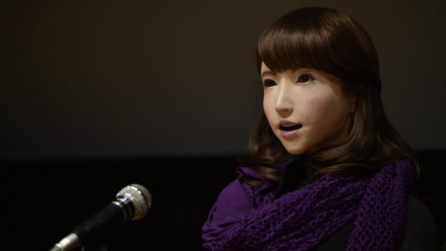 L'androïde Erica lors de sa présentation à Tokyo en 2015. [EPA/Keystone - Franck Robichon]