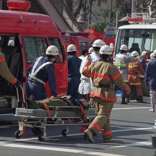 L'attaque du 20 mars 1995 avait plus de 6000 blessés dans le métro de Tokyo. [Keystone - Chiaki Tsukumo]