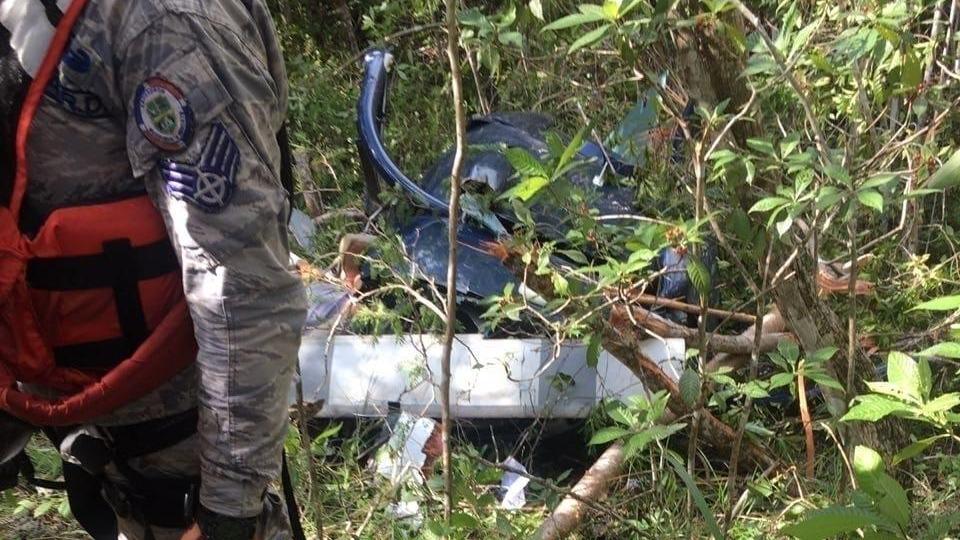 Un secouriste sur les lieux de l'accident, près du village de La Romana en République dominicaine. [Facebook]