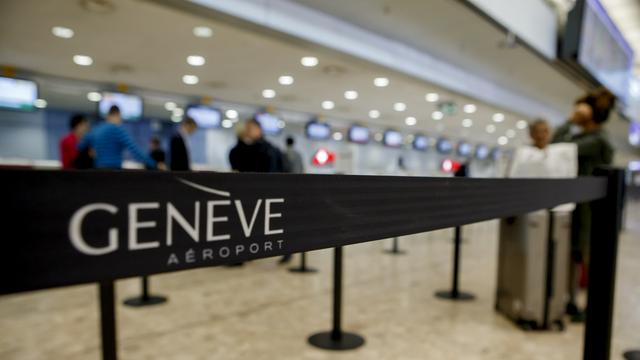 Le Ministère public a ouvert une procédure pénale contre le chef de la sûreté de Genève Aéroport. [Keystone - Salvatore Di Nolfi]