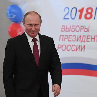 Vladimir Poutine à son arrivée au bureau de vote à Moscou. [reuters - Yuri Kadobnov/POOL]