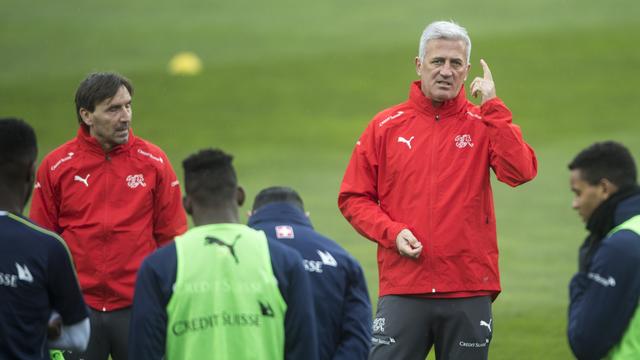 L’équipe suisse effectue son dernier entraînement avant d'affronter l'Espagne. [Keystone - Urs Flueeler]