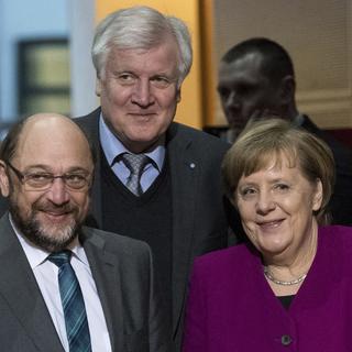 Les leaders des trois partis cherchent toujours une solution pour sortir l'Allemagne de l'impasse. [Keystone - Bernd von Jutrczenka]