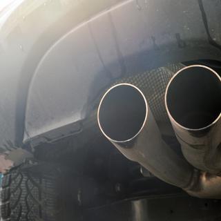 L'Association transports et environnement veut interdire la vente de voitures diesel, produisant trop d'oxydes d'azote. [DPA - Hendrik Schmidt]