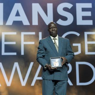 Le chirurgien d'origine soudanaise Dr Evan Atar Adaha a reçu le Prix Nansen du Haut commissariat aux réfugiés. [Keystone - Cyril Zingaro]
