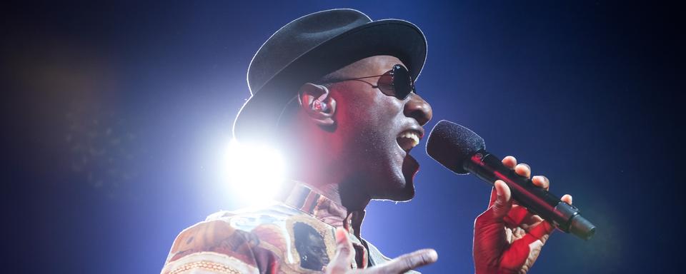 Aloe Blacc sur la scène de l'auditorium Stravinski au Montreux Jazz Festival, le 30 juin 2018. [2018 FFJM - Marc Ducrest]