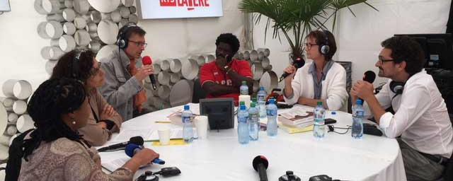 L'équipe de "Caractères" était en direct du "Livre sur les Quais" à Morges. [RTS - Martine Béguin]