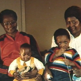 La famille Musey en 1987. [RTS]