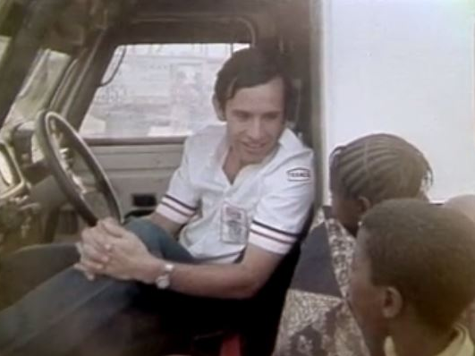 Jacky Ickx lors du rallye Paris - Dakar 1982 [RTS]