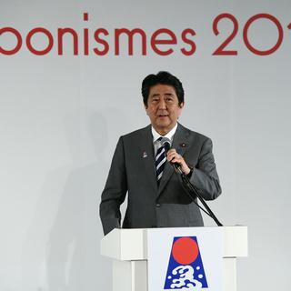 Le Premier ministre japonais a fait le déplacement début juillet à Paris pour le lancement de ce festival culturel. [AFP - Martin Bureau]