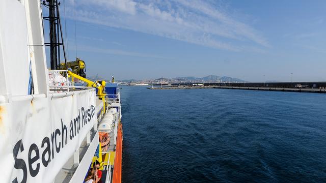 L'Aquarius lors de son retour aux affaires le 1er août 2018. [EPA - Guglielmo Mangiapane / SOS Méditerranée]