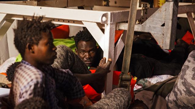 Le système de Dublin, qui prévoit que les migrants soient pris en charge dans le premier pays européen où ils arrivent, est remis en cause. [Keystone/EPA - Felix Weiss]