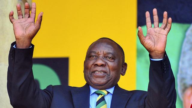 Cyril Ramaphosa, président de l'ANC, reprend la présidence de l'Afrique du Sud. [AP/Keystone]