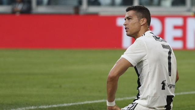 Le désarroi de Cristiano Ronaldo après le nul concédé. [Antonio Calanni]