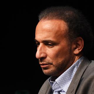 L'islamologue suisse Tariq Ramadan, photographié lors d'une conférence à Bordeaux en 2016. [AFP - Mehdi Fedouach]