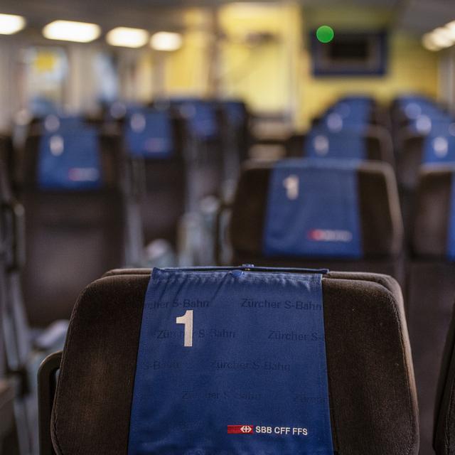 Un wagon de 1ère classe dans un train à deux étages des CFF. [Keystone - Melanie Duchene]