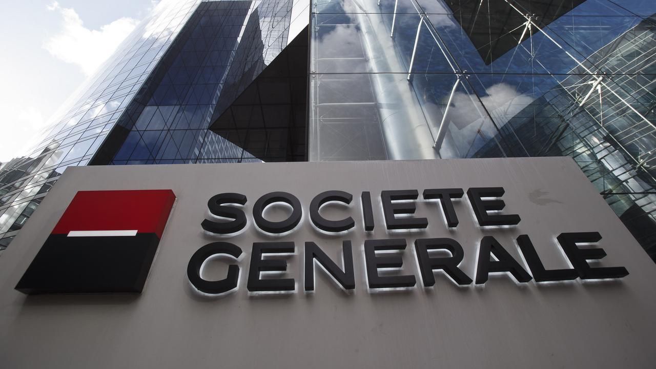 Le logo de Société générale sur un bâtiment de la banque à Paris. [AP/Keystone - Michel Euler]