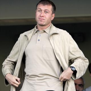 Roman Abramovitch, propriétaire du club de foot de Chelsea, doit comparaître à Fribourg. [AFP - Yuri Kabodnov]