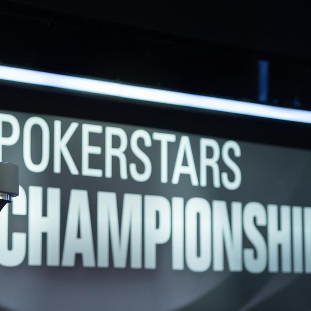 L'accès à des plateformes en ligne comme Pokerstars pourrait être bloqué en cas de oui à la nouvelle loi sur les jeux d'argent le 10 juin prochain. [Sputnik/AFP - Nina Zotina]