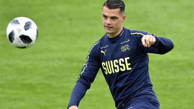 Xhaka devrait retrouver le sourire après les bonnes nouvelles du médecin. [Walter Bieri]