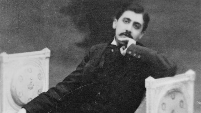 L'écrivain français Marcel Proust, lauréat du prix Goncourt en 1919, ici photographié en 1900. [AFP - Manuel Cohen]