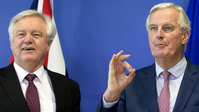 David Davis et Michel Barnier le 19.03.2018 à Bruxelles. [AP/Keystone - Virginia Mayo]